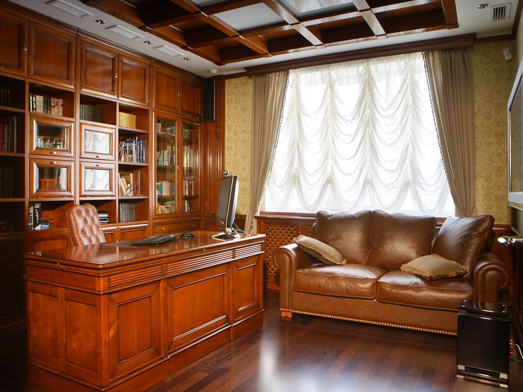 Домашний кабинет в классическом стиле